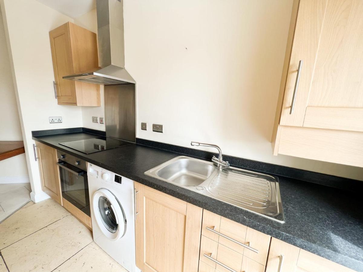 Convenient 3Br Flat On Leith Walk Daire Edinburgh Dış mekan fotoğraf